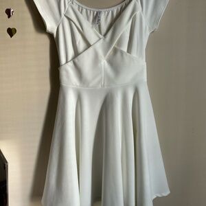 White graduation dress Lucy in the Sky